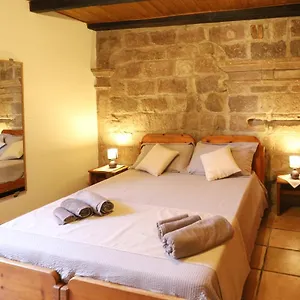 La Favola Antica Bed & Breakfast